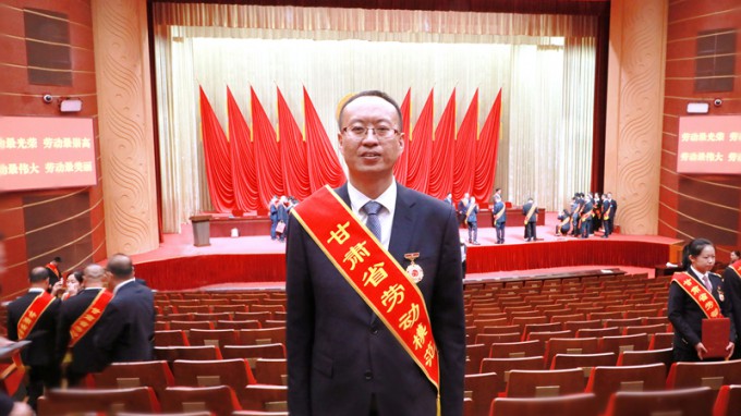 讓奮斗成為青春底色，為隴原水利繪就藍(lán)圖 | 記甘肅省勞動(dòng)模范李長(zhǎng)春