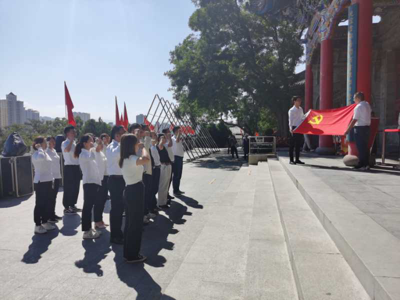 集團(tuán)機(jī)關(guān)第二黨支部與土木院第一黨支部開(kāi)展<br/>“重溫光輝歷程，傳承紅色基因”主題黨日暨結(jié)對(duì)共建活動(dòng)